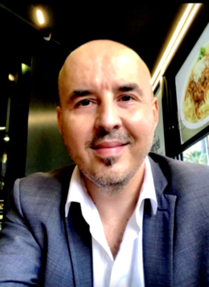 ├ûm├╝r Topyan